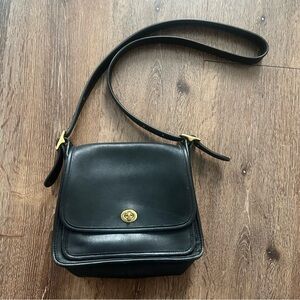 Vintage Coach Rambler Black Crossbody Shoulder Bag 9061 with brass hardware